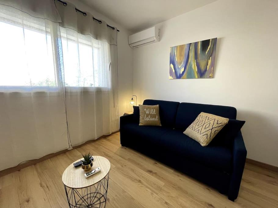 Charmant Studio Climatise Avec Parking, Au Coeur De Pietranera, Plage A 500M, Bastia A 2Km Ville-di-Pietrabugno Luaran gambar